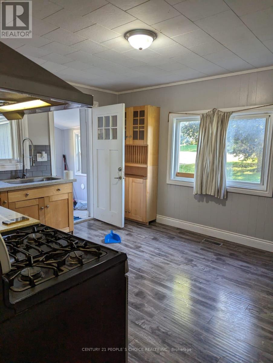 14293 Trafalgar Road, Halton Hills, Ontario  L7G 4S4 - Photo 3 - W12490944