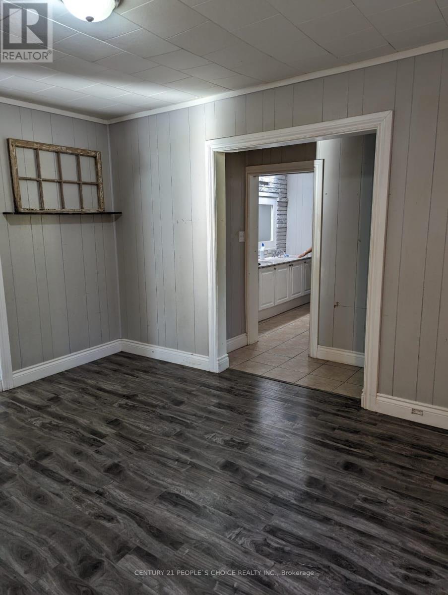 14293 Trafalgar Road, Halton Hills, Ontario  L7G 4S4 - Photo 7 - W12490944