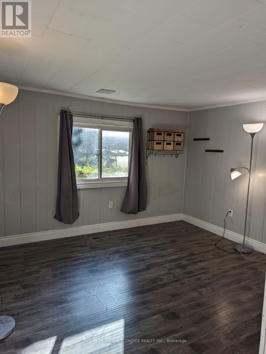 14293 Trafalgar Road, Halton Hills, Ontario  L7G 4S4 - Photo 8 - W12490944