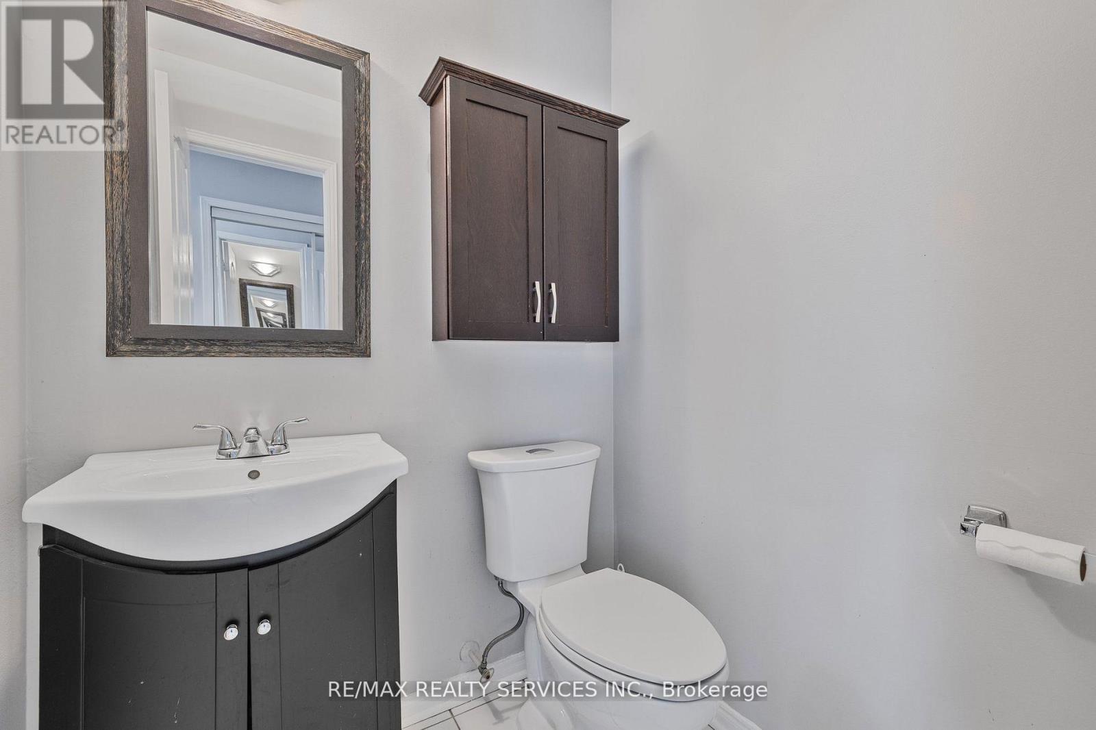 24 Royal Valley Drive, Caledon, Ontario  L7C 1B2 - Photo 19 - W12490954