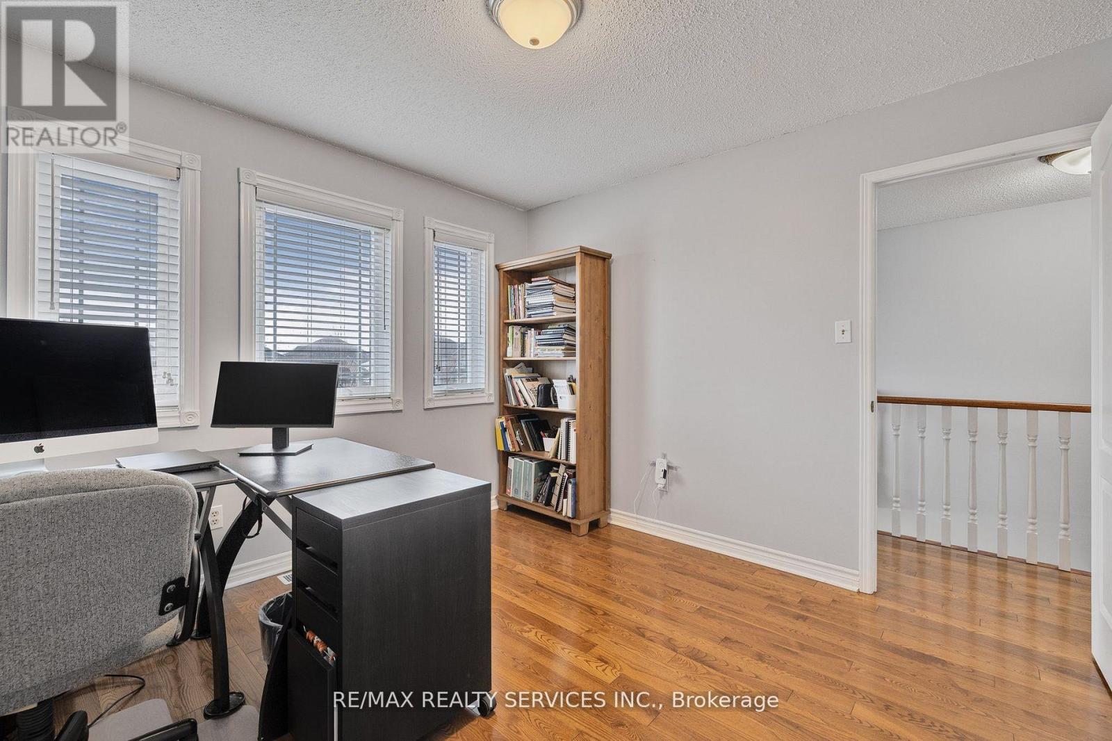 24 Royal Valley Drive, Caledon, Ontario  L7C 1B2 - Photo 24 - W12490954