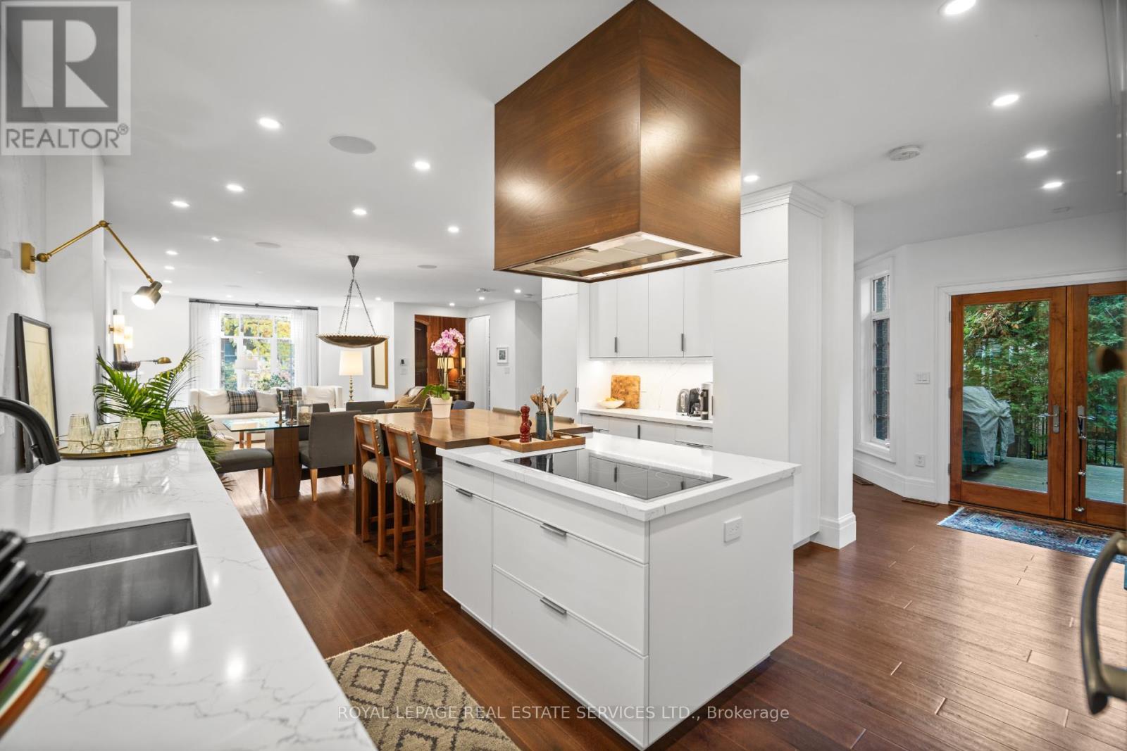 4 Reigate Road, Toronto, Ontario  M9A 2Y2 - Photo 12 - W12490992