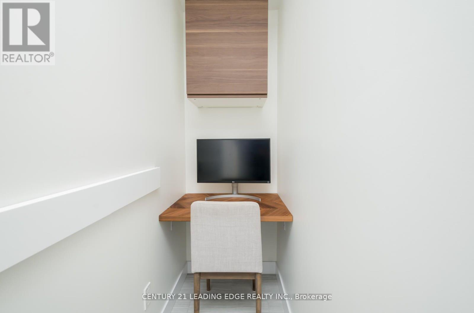 204 - 441 Jane Street, Toronto, Ontario  M6S 3Z9 - Photo 23 - W12491000