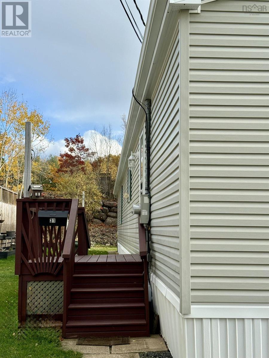 31 Thomson Drive, Bridgewater, Nova Scotia  B4V 4E1 - Photo 17 - 202517670