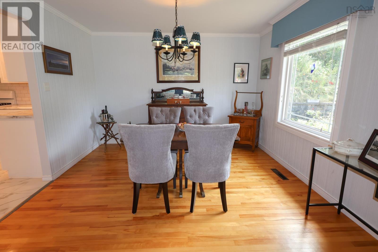 141 Crescent Street, Bridgewater, Nova Scotia  B4V 1K9 - Photo 13 - 202519666