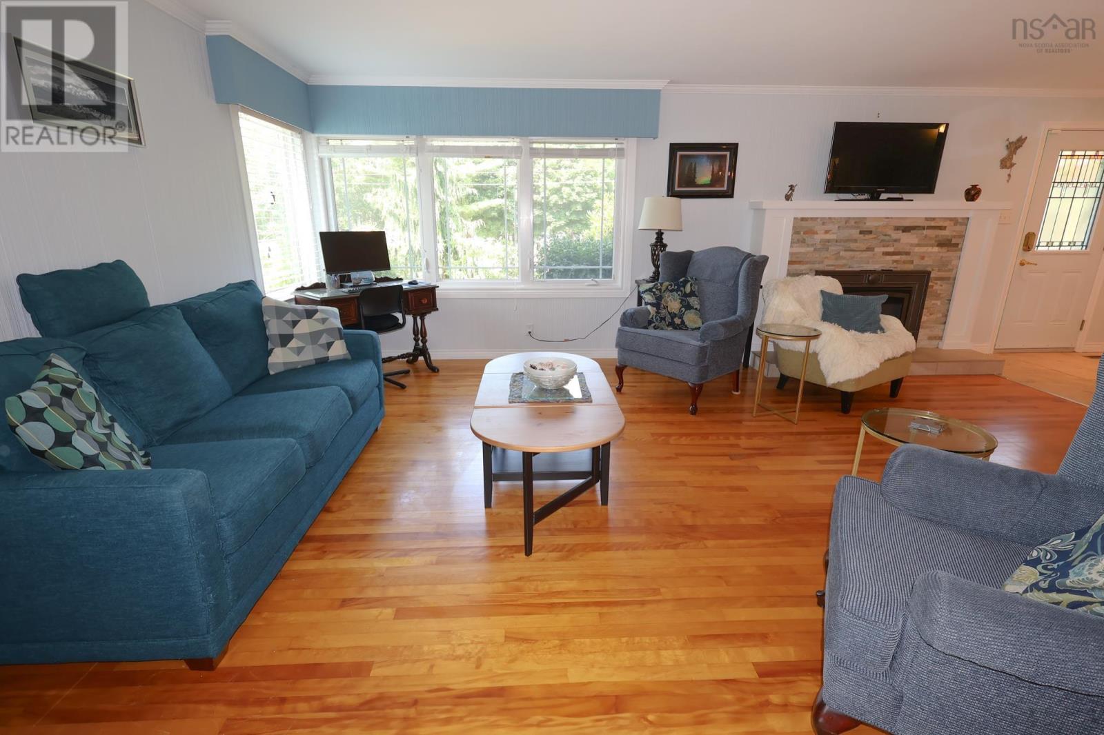 141 Crescent Street, Bridgewater, Nova Scotia  B4V 1K9 - Photo 19 - 202519666