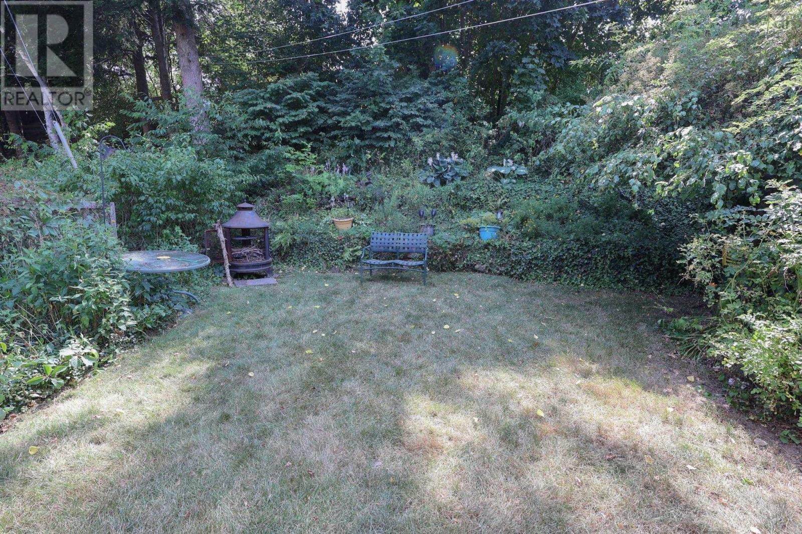 141 Crescent Street, Bridgewater, Nova Scotia  B4V 1K9 - Photo 37 - 202519666