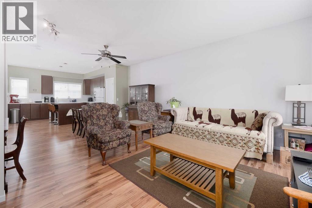 152, 300 Evanscreek Court Nw, Calgary, Alberta  T3P 0B7 - Photo 5 - A2252698