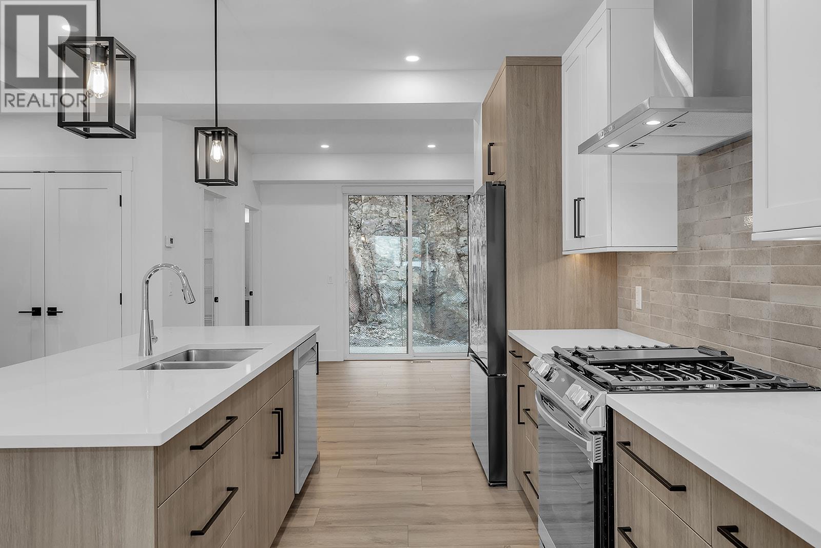 2835 Canyon Crest Drive Unit# 12 West Kelowna Photo 3