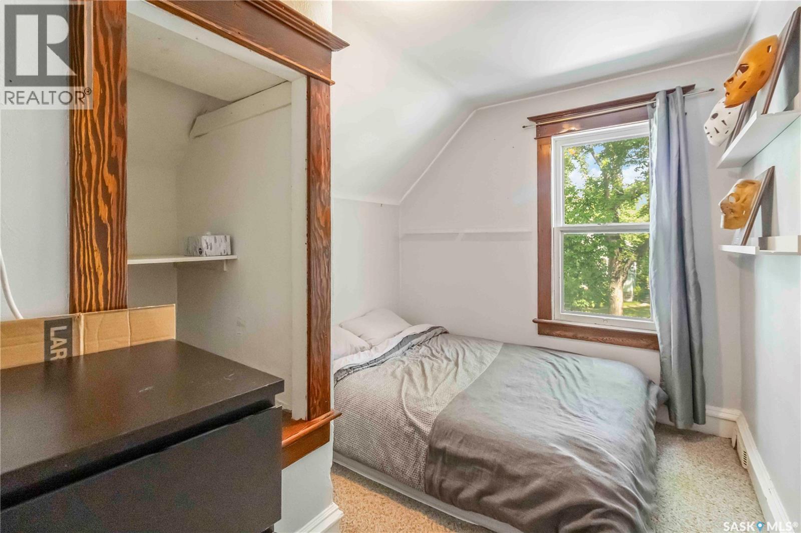 615 G Avenue S, Saskatoon, Saskatchewan  S7M 1V8 - Photo 23 - SK022036