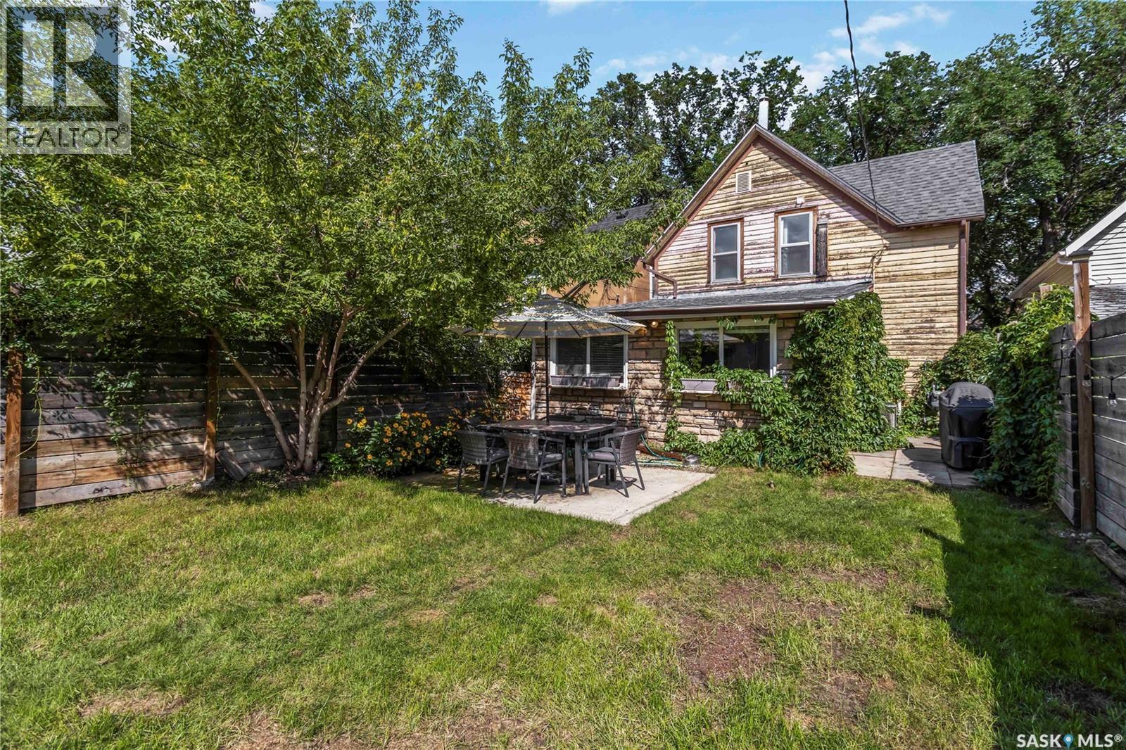 615 G Avenue S, Saskatoon, Saskatchewan  S7M 1V8 - Photo 37 - SK022036