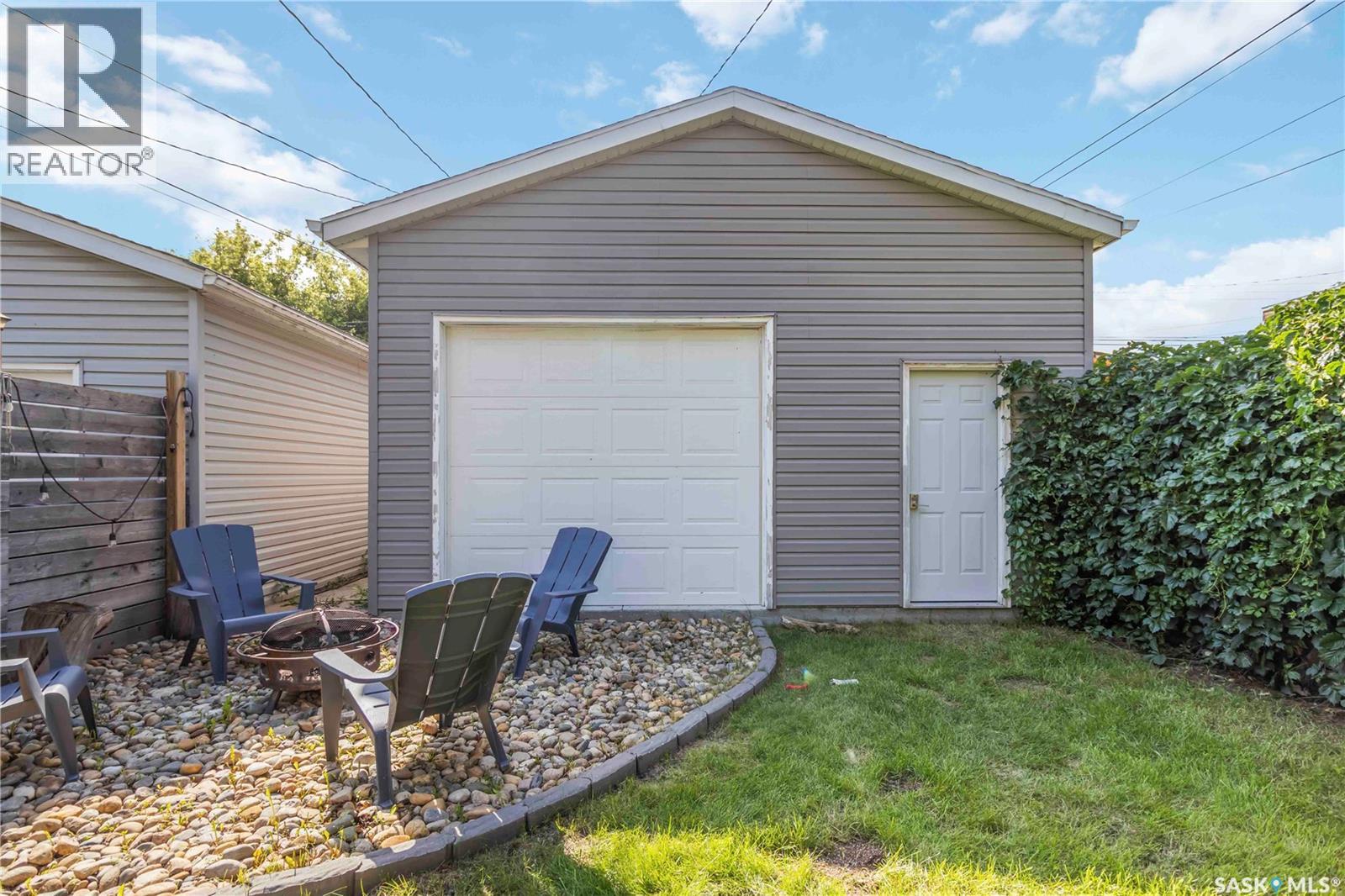 615 G Avenue S, Saskatoon, Saskatchewan  S7M 1V8 - Photo 42 - SK022036