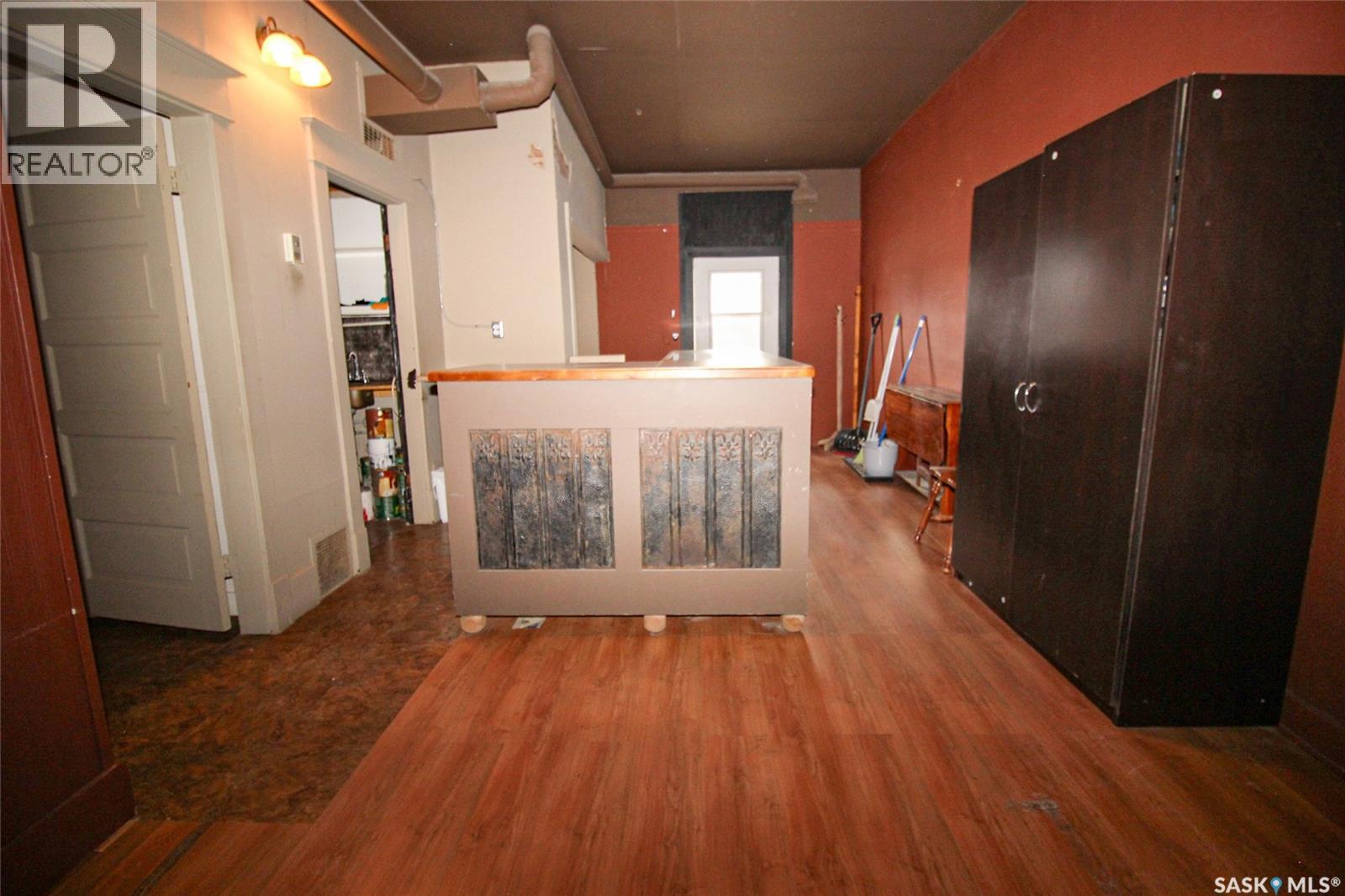 104 Maple Avenue S, Eastend, Saskatchewan  S0N 0T0 - Photo 16 - SK022034