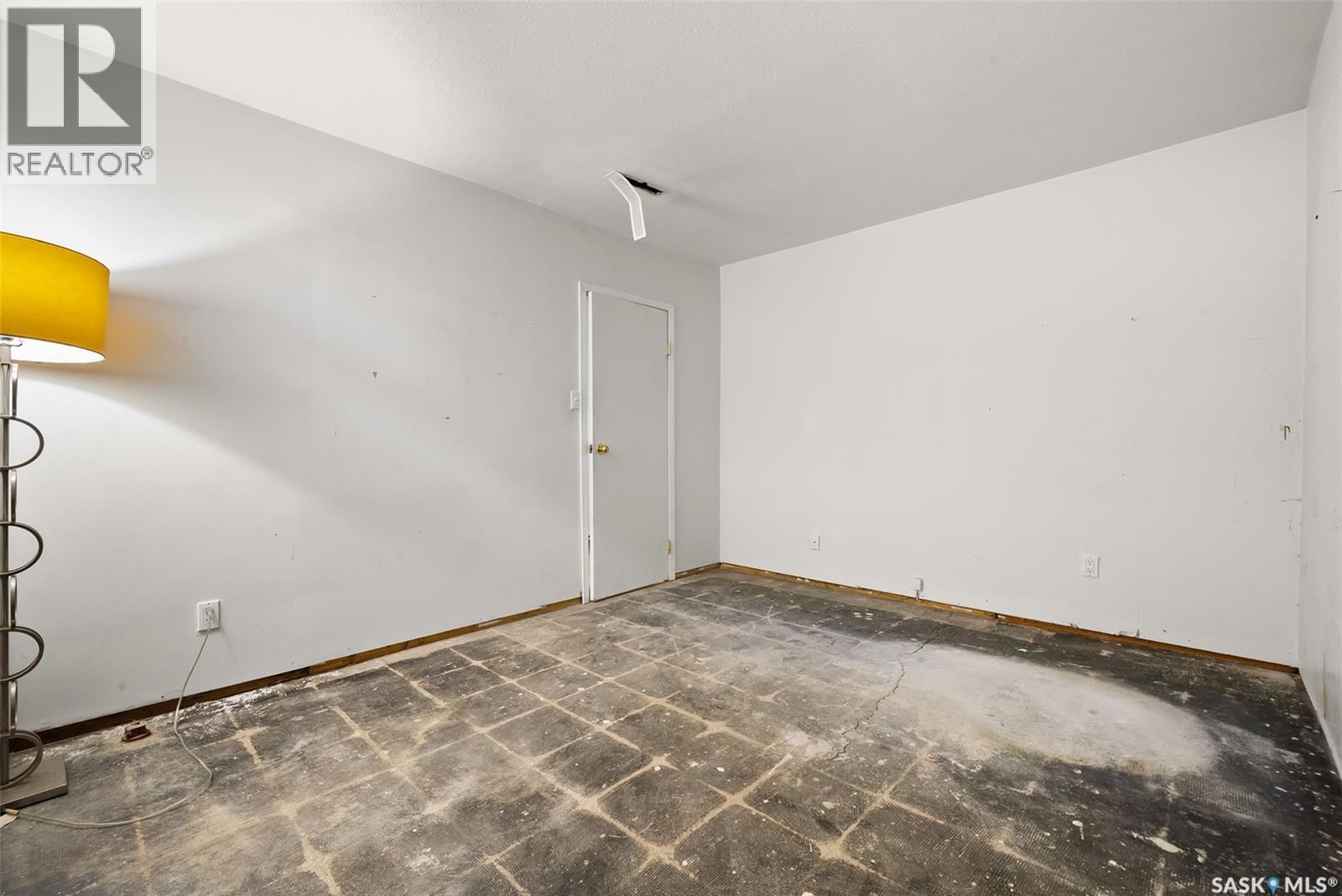 19 Johnstone Street, Regina, Saskatchewan  S4R 4R3 - Photo 22 - SK022009