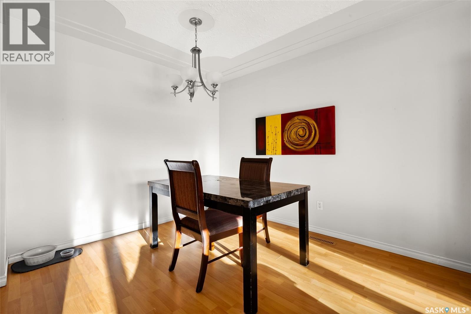 19 Johnstone Street, Regina, Saskatchewan  S4R 4R3 - Photo 7 - SK022009