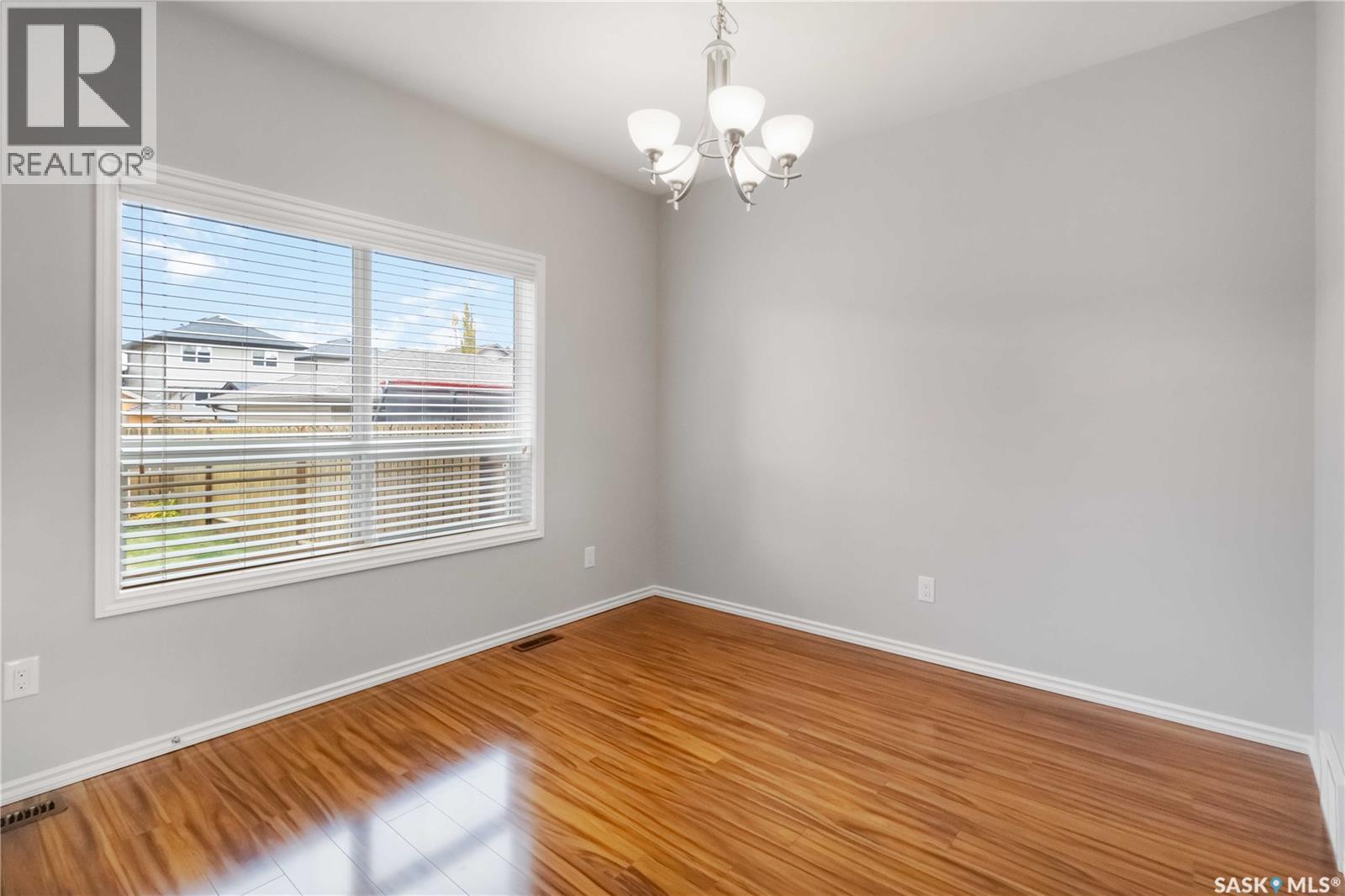 336 Willowgrove Lane, Saskatoon, Saskatchewan  S7W 0E5 - Photo 6 - SK021827