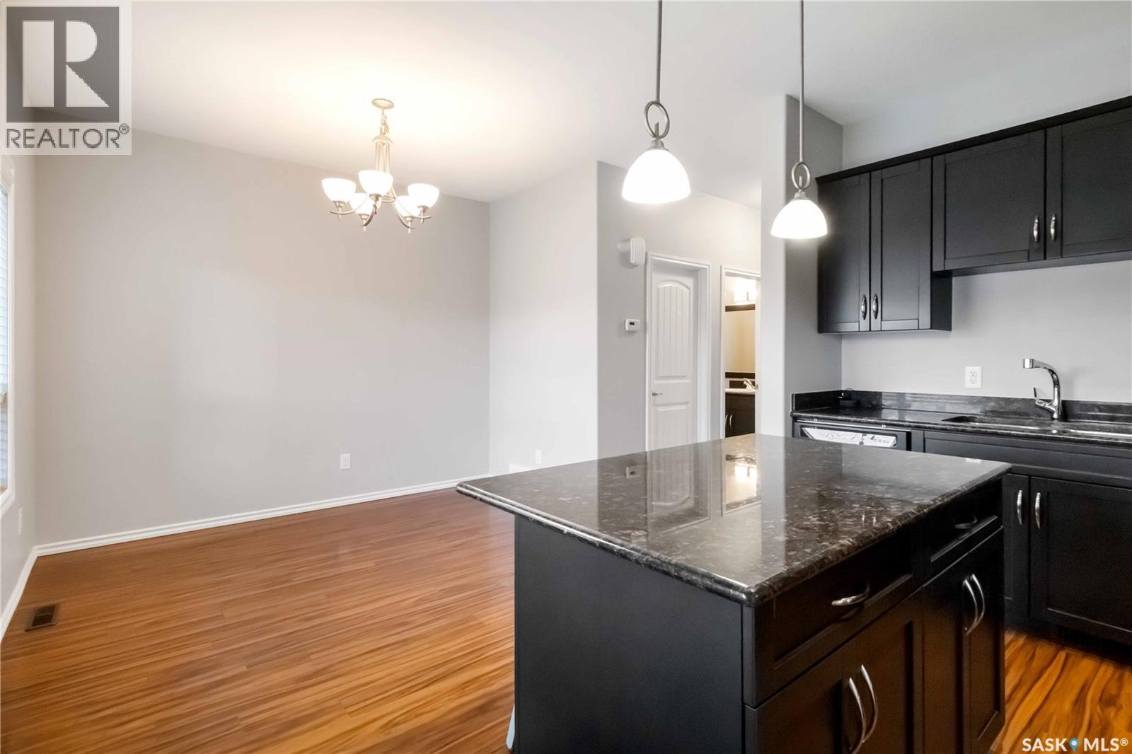 336 Willowgrove Lane, Saskatoon, Saskatchewan  S7W 0E5 - Photo 9 - SK021827