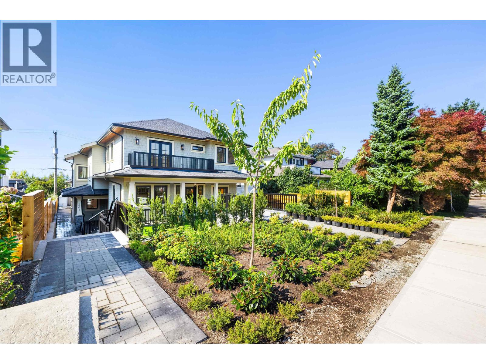 261 W 6th Street, North Vancouver, British Columbia  V7M 1K7 - Photo 21 - R3063019