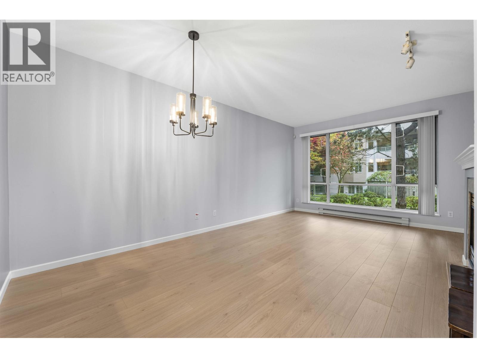 310 6742 Station Hill Court, Burnaby, British Columbia  V3N 4V2 - Photo 8 - R3063232