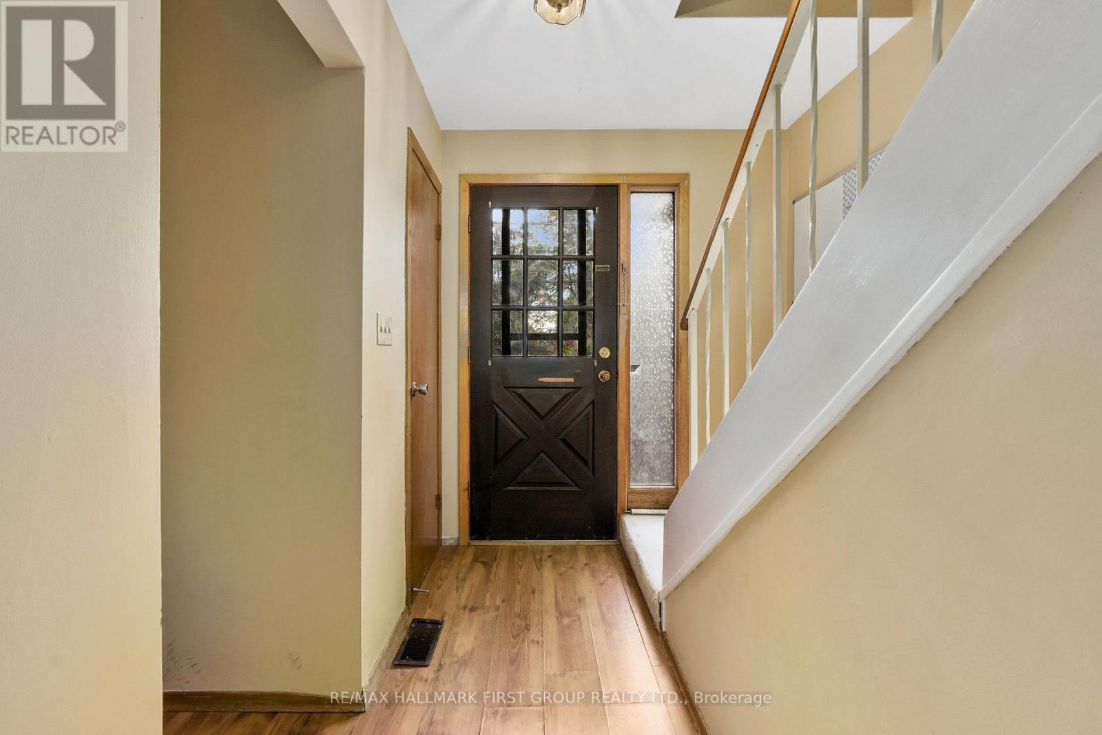 158 Queen Street, Cobourg, Ontario  K9A 4T8 - Photo 5 - X12490878