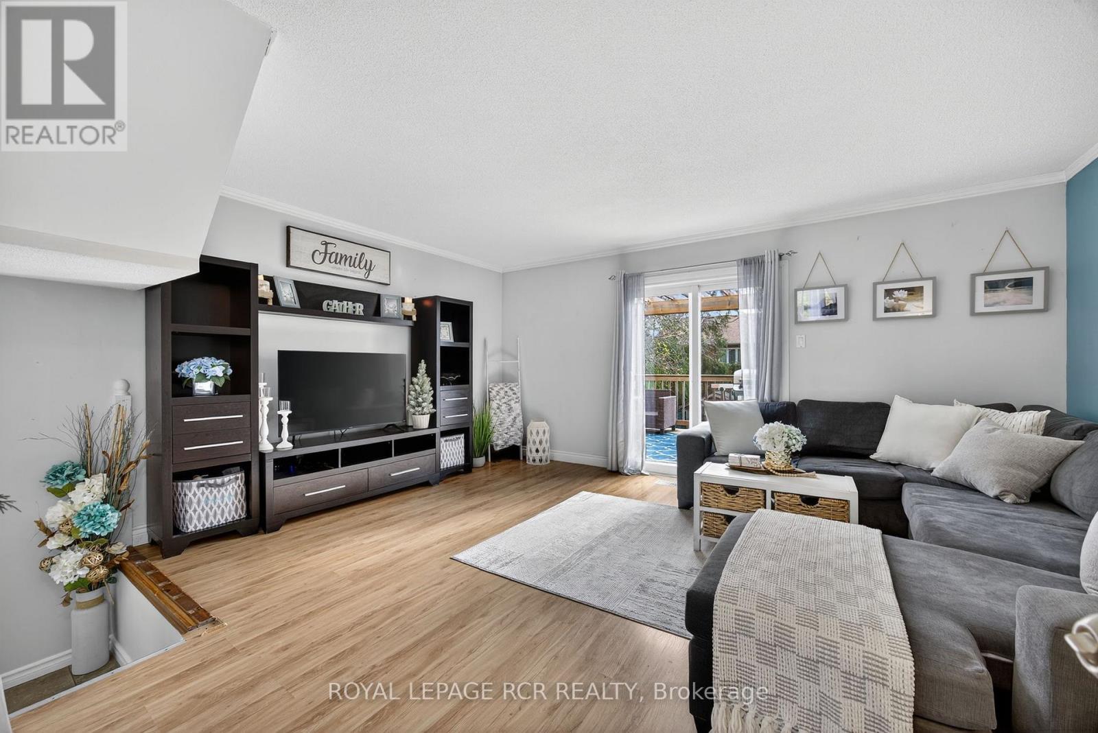 511 Pineview Gardens, Shelburne, Ontario  L0N 1S2 - Photo 13 - X12490926