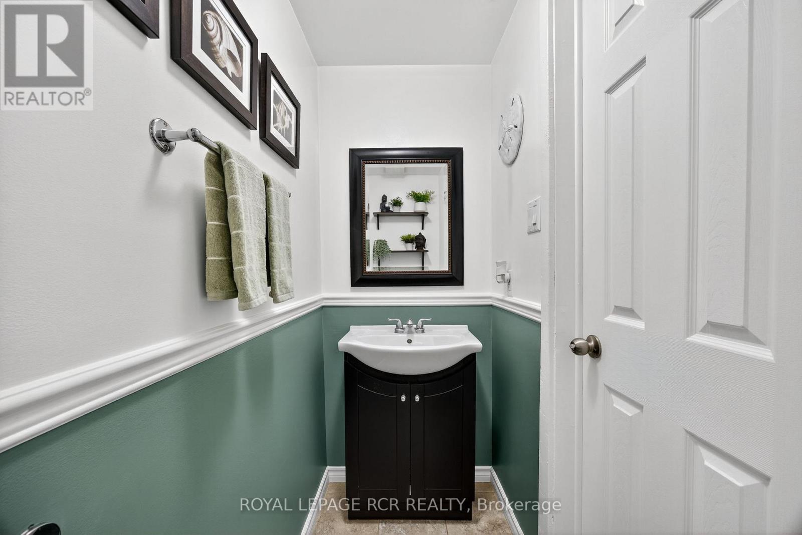 511 Pineview Gardens, Shelburne, Ontario  L0N 1S2 - Photo 16 - X12490926