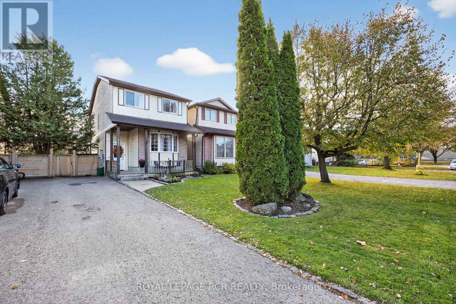 511 Pineview Gardens, Shelburne, Ontario  L0N 1S2 - Photo 2 - X12490926