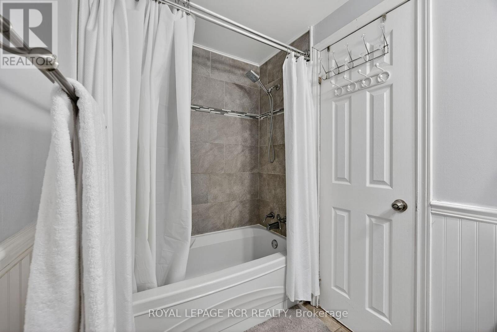 511 Pineview Gardens, Shelburne, Ontario  L0N 1S2 - Photo 26 - X12490926