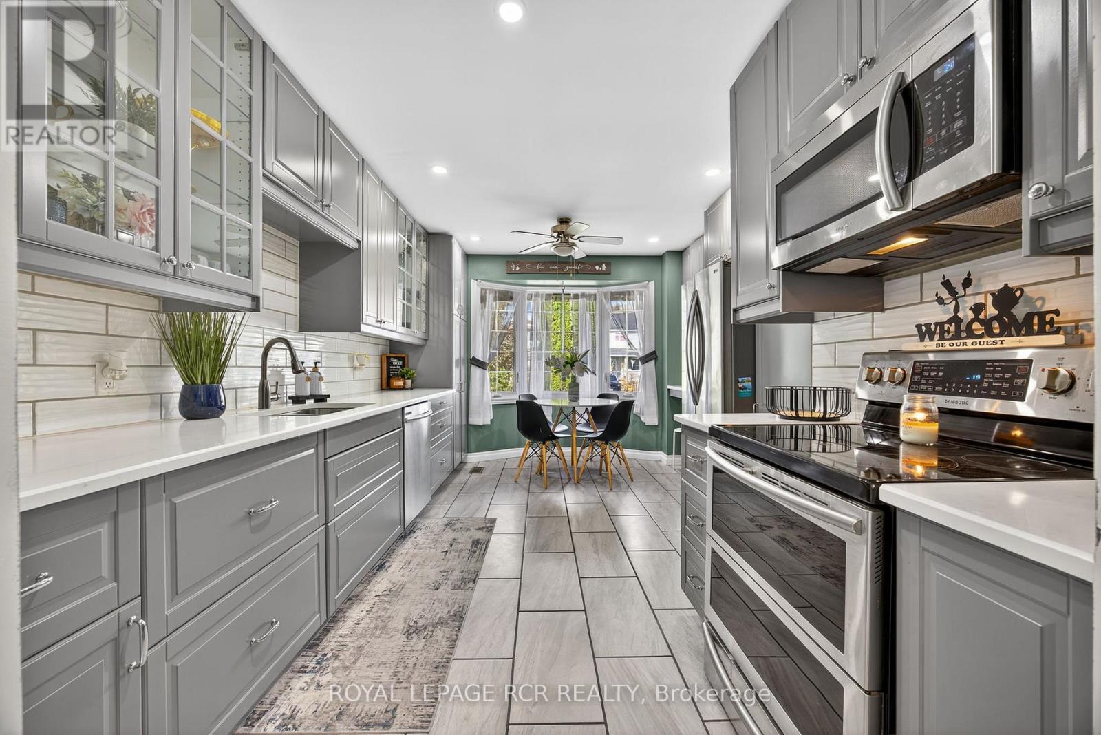 511 Pineview Gardens, Shelburne, Ontario  L0N 1S2 - Photo 7 - X12490926