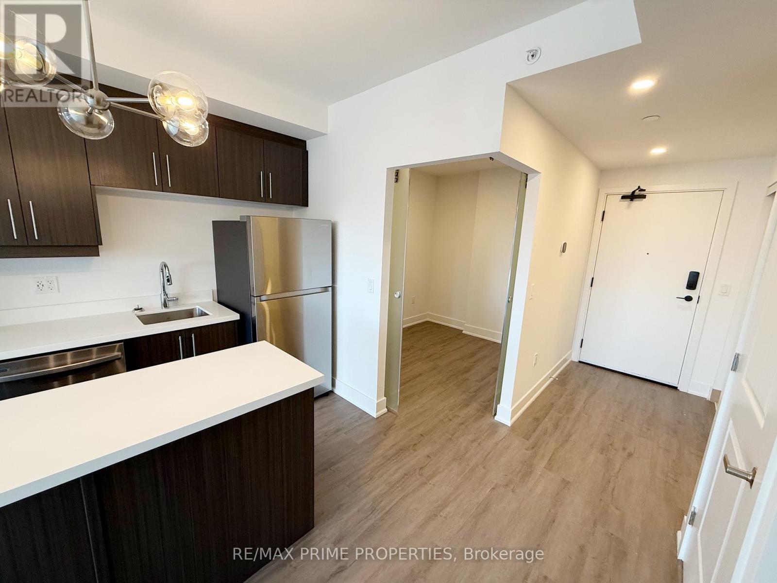 1009 - 575 Conklin Road, Brantford, Ontario  N3T 0Y2 - Photo 3 - X12490958