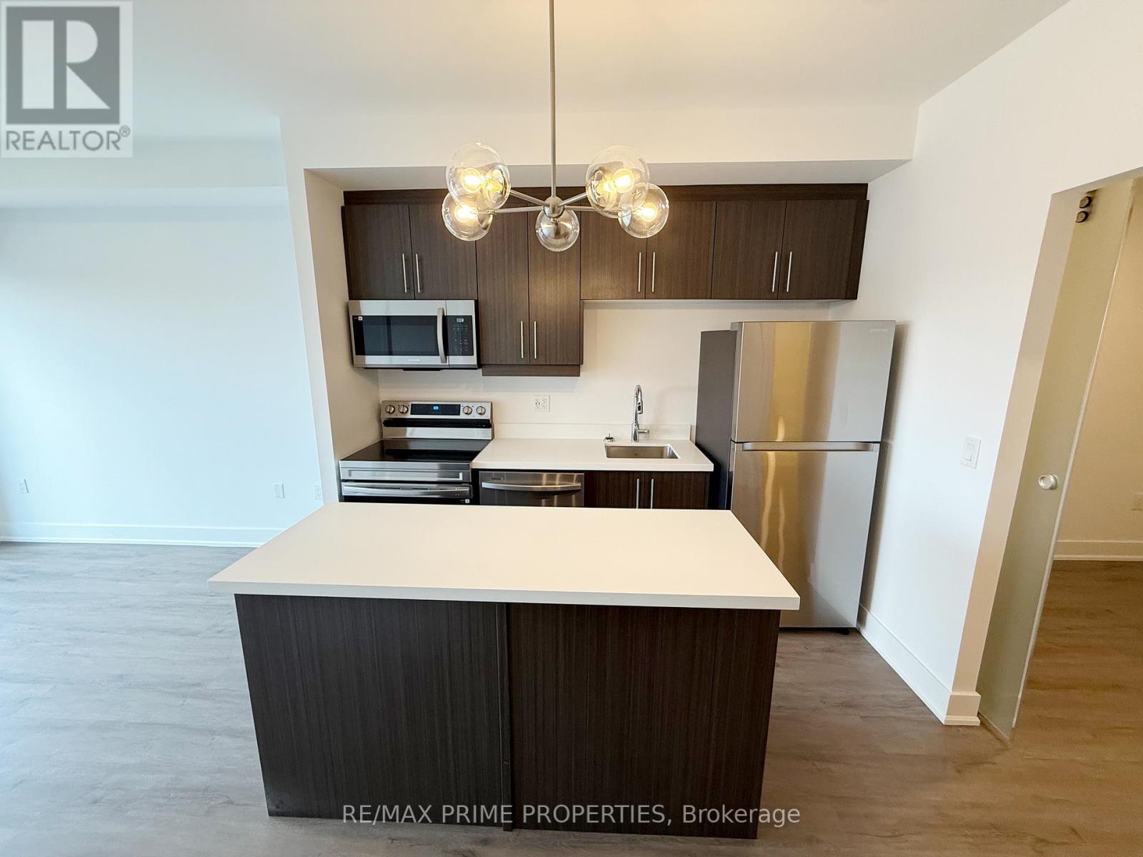 1009 - 575 Conklin Road, Brantford, Ontario  N3T 0Y2 - Photo 5 - X12490958