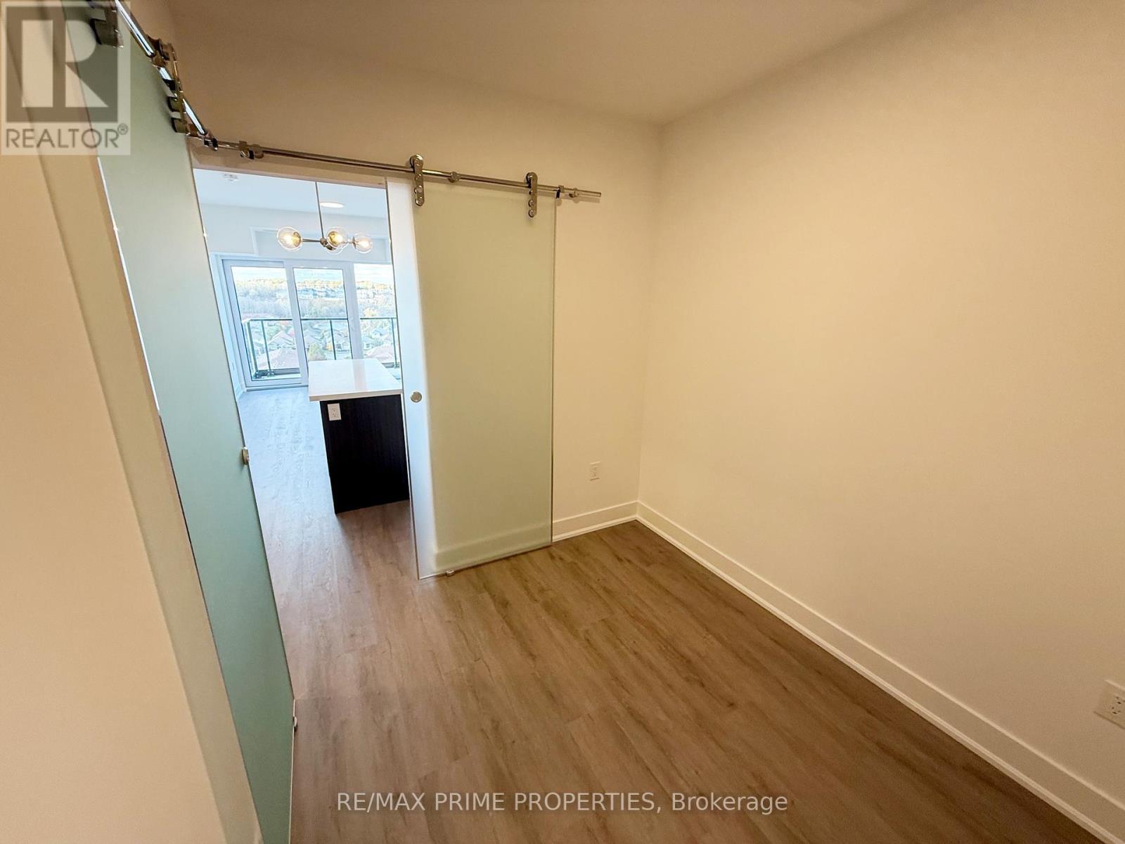 1009 - 575 Conklin Road, Brantford, Ontario  N3T 0Y2 - Photo 8 - X12490958