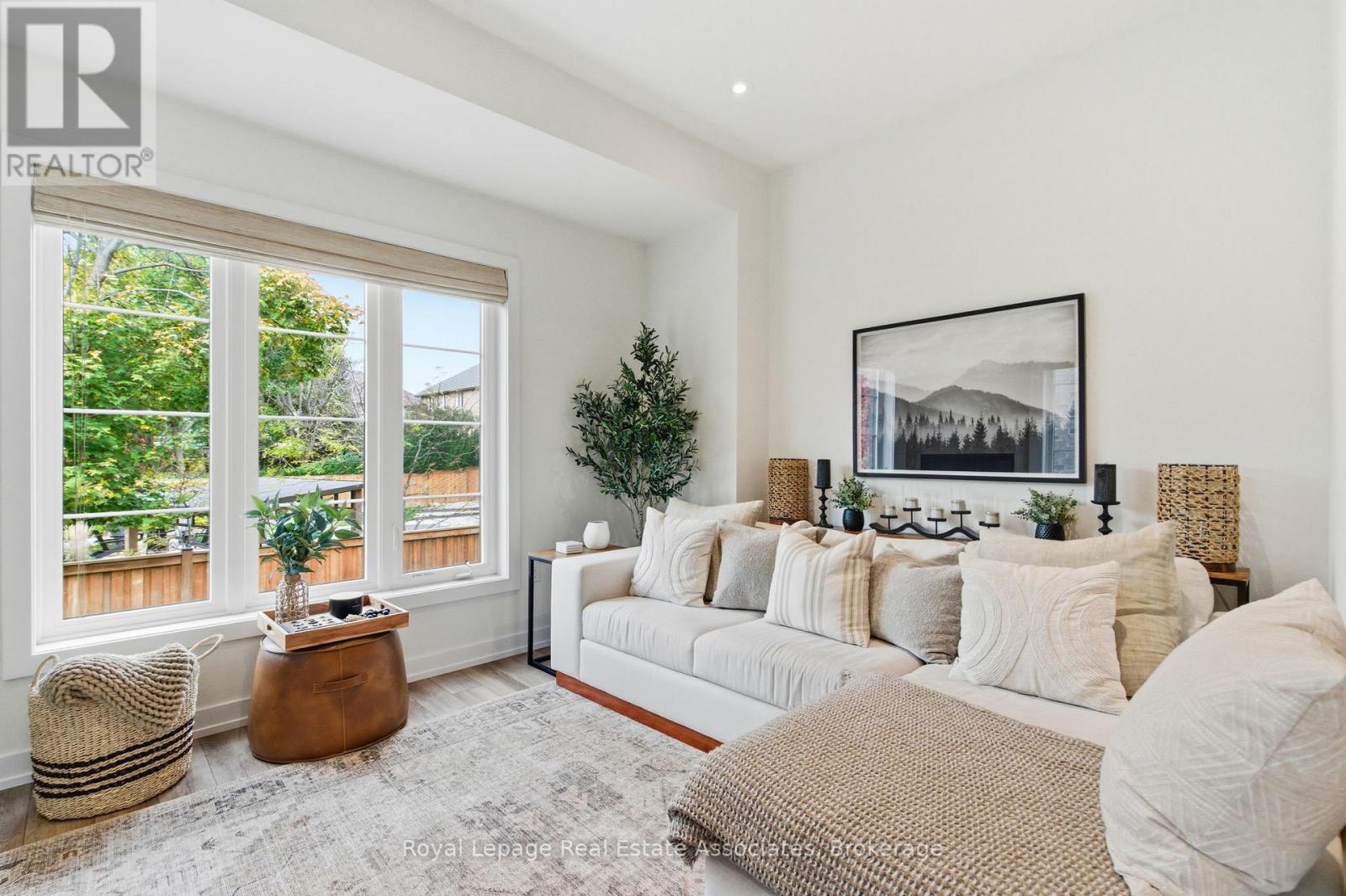 7 - 383 Dundas Street E, Hamilton (Waterdown), Ontario  L0R 2H3 - Photo 17 - X12491010