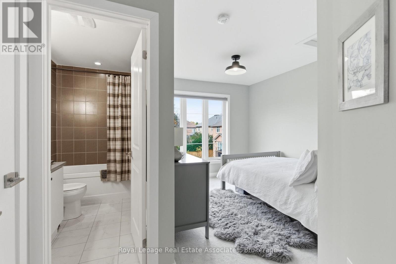 7 - 383 Dundas Street E, Hamilton (Waterdown), Ontario  L0R 2H3 - Photo 24 - X12491010