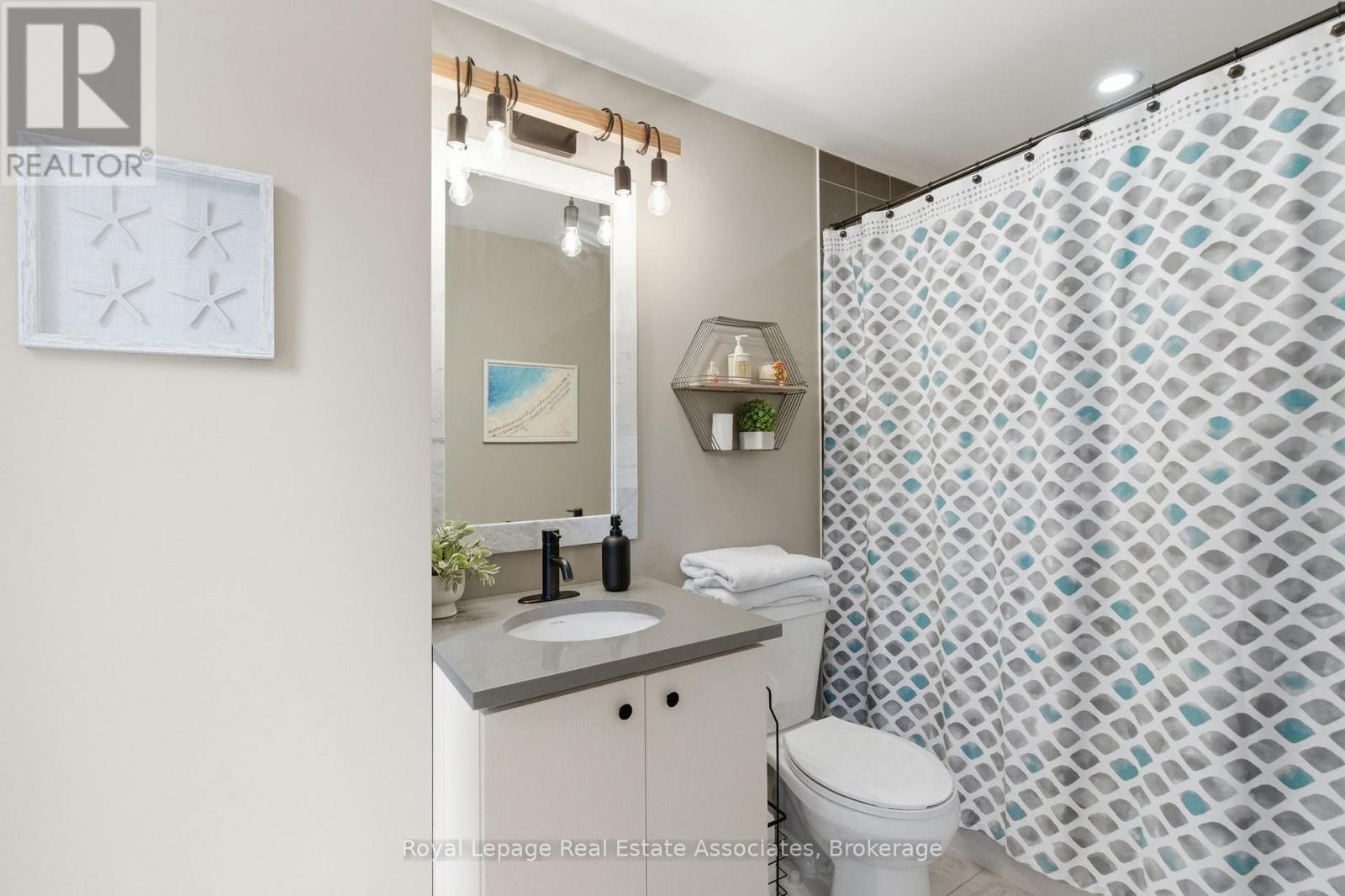 7 - 383 Dundas Street E, Hamilton (Waterdown), Ontario  L0R 2H3 - Photo 29 - X12491010