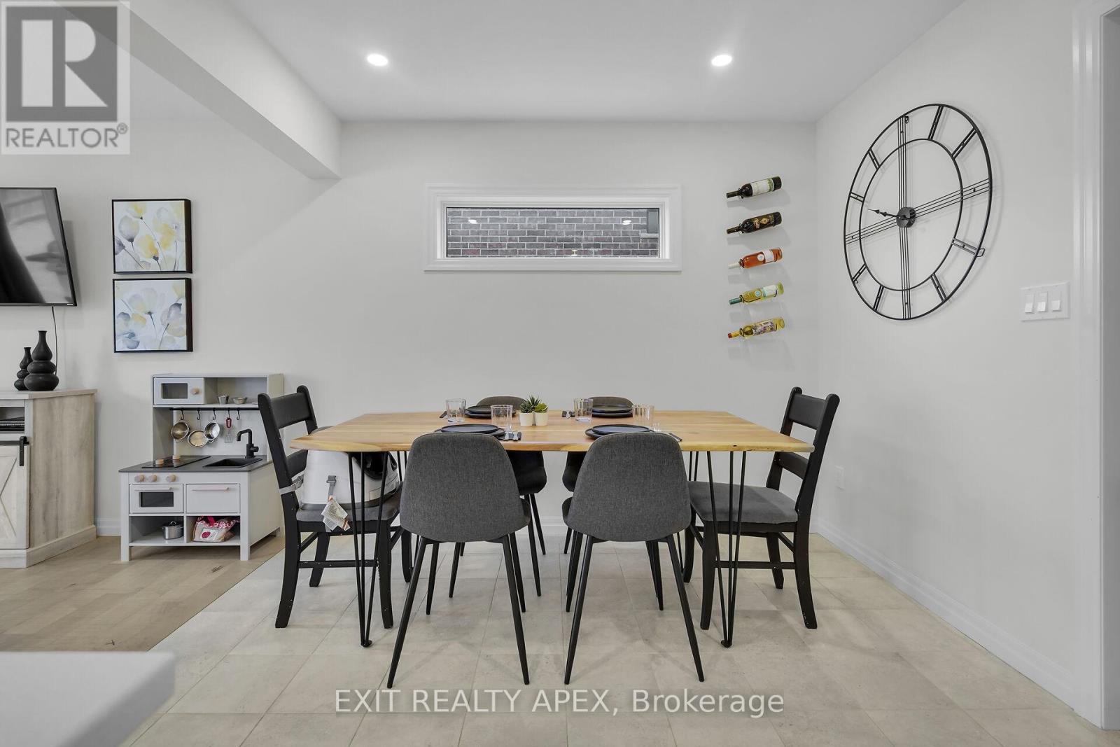 11 Charter Creek Court E, St. Thomas, Ontario  N5R 0L2 - Photo 25 - X12491022