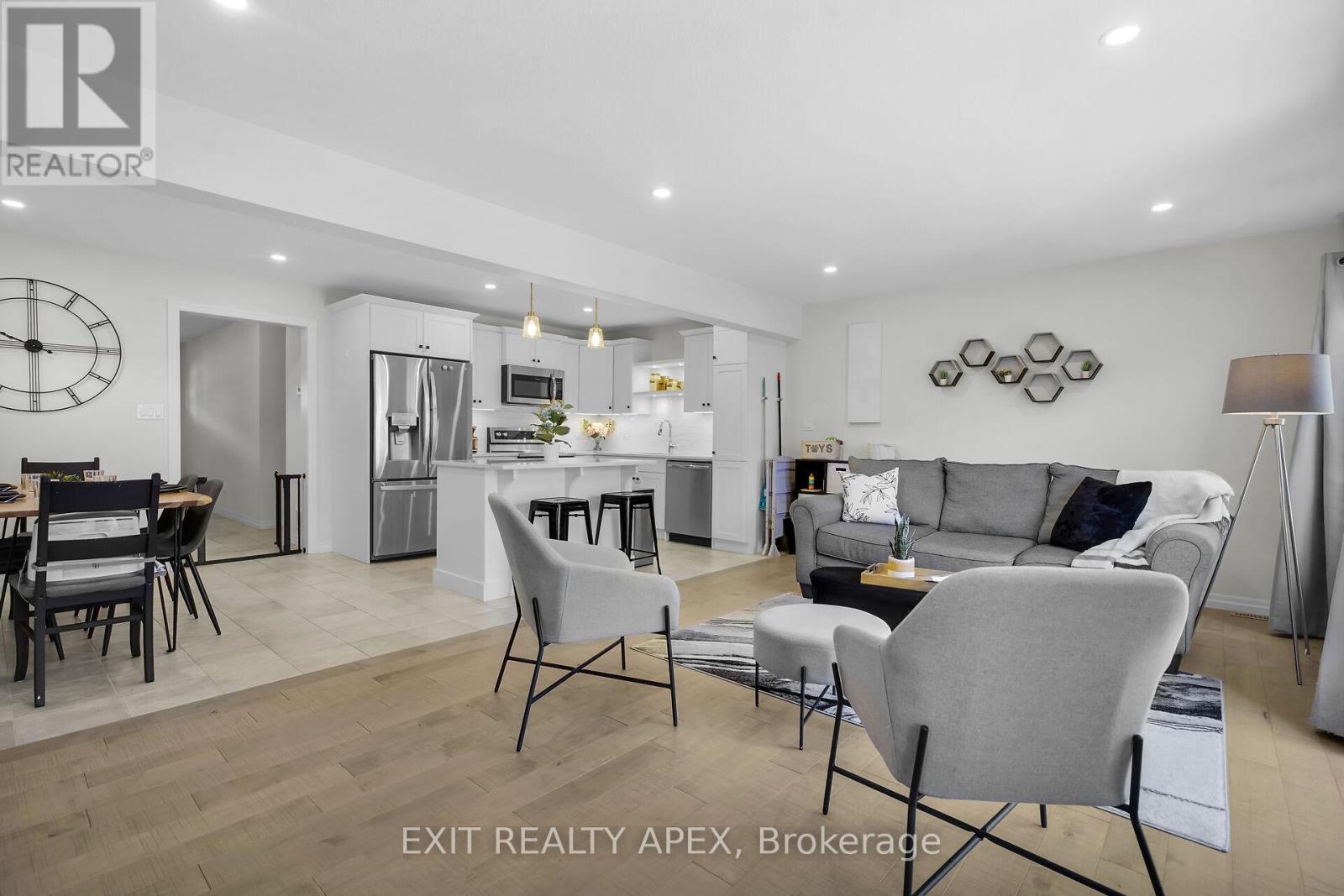 11 Charter Creek Court E, St. Thomas, Ontario  N5R 0L2 - Photo 34 - X12491022