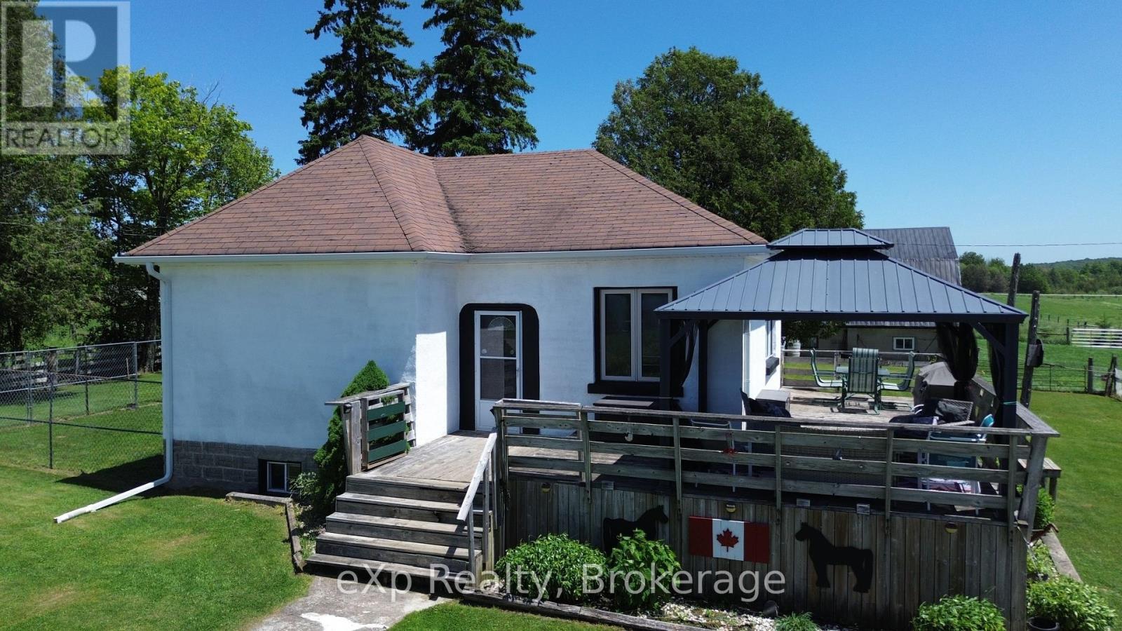 125 Lake Drive, West Grey, Ontario  N0C 1H0 - Photo 30 - X12376022