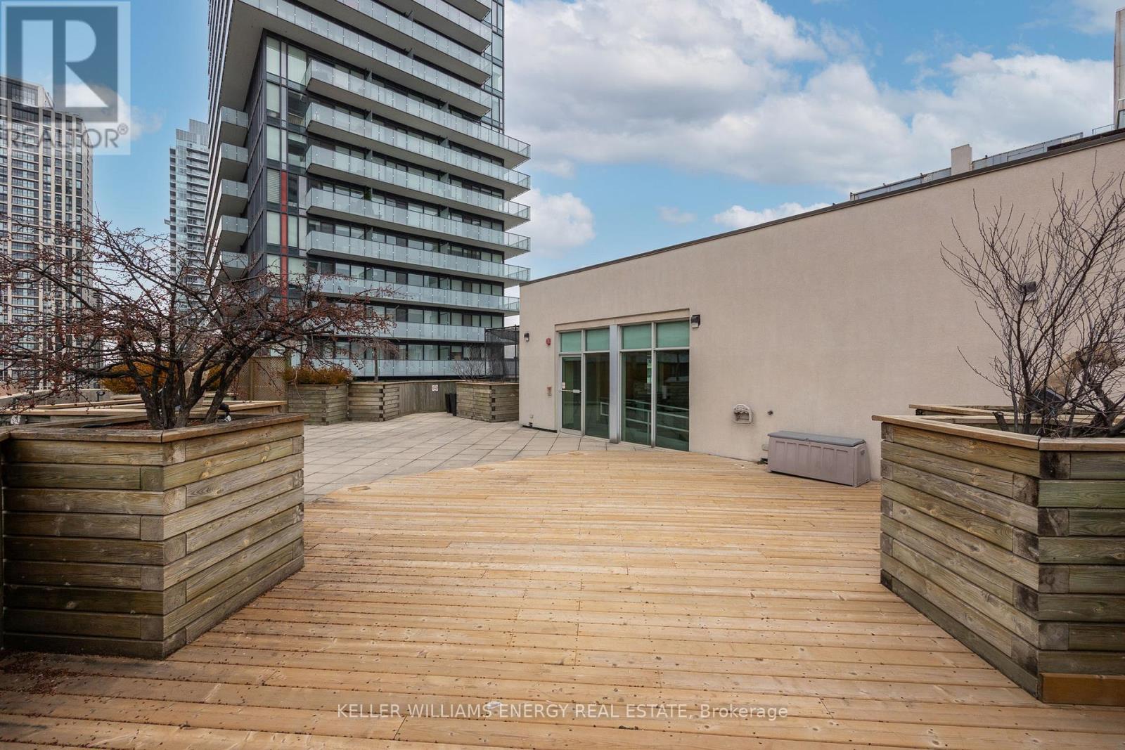 712 - 188 Eglinton Avenue E, Toronto, Ontario  M4P 2X7 - Photo 21 - C12398393