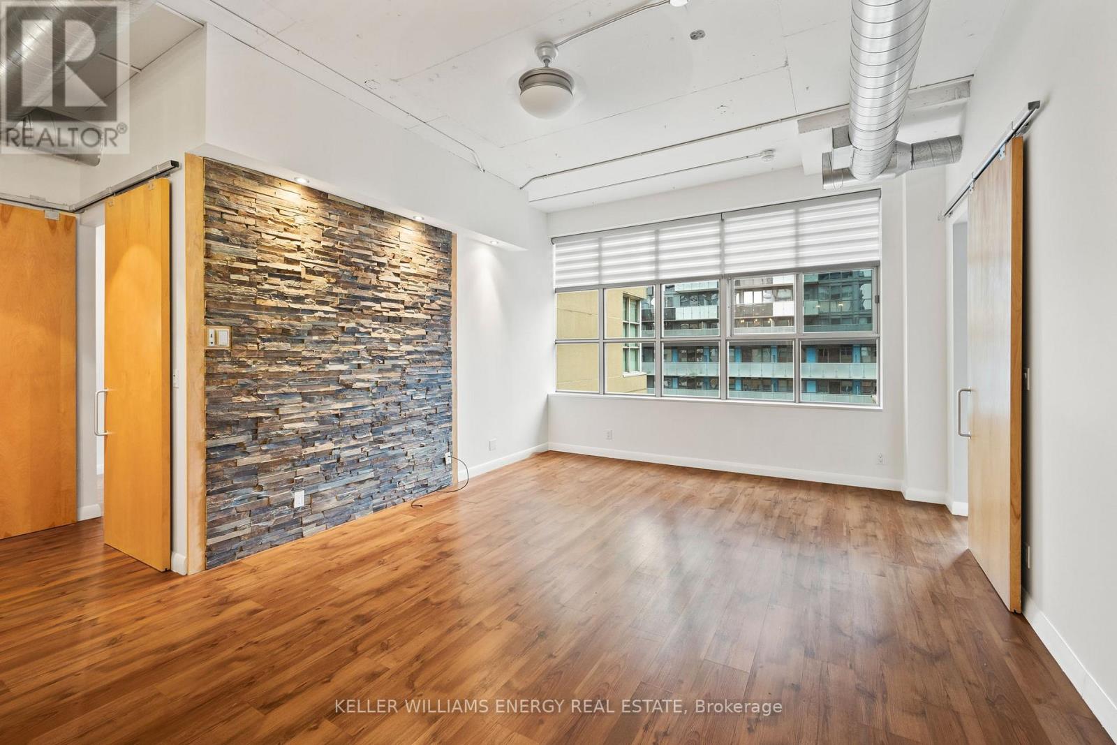 712 - 188 Eglinton Avenue E, Toronto, Ontario  M4P 2X7 - Photo 8 - C12398393