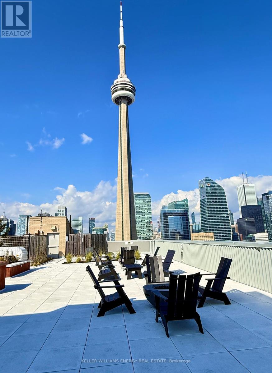 704 - 270 Queens Quay W, Toronto, Ontario M5J 2N4 - Photo 34 - C12428096