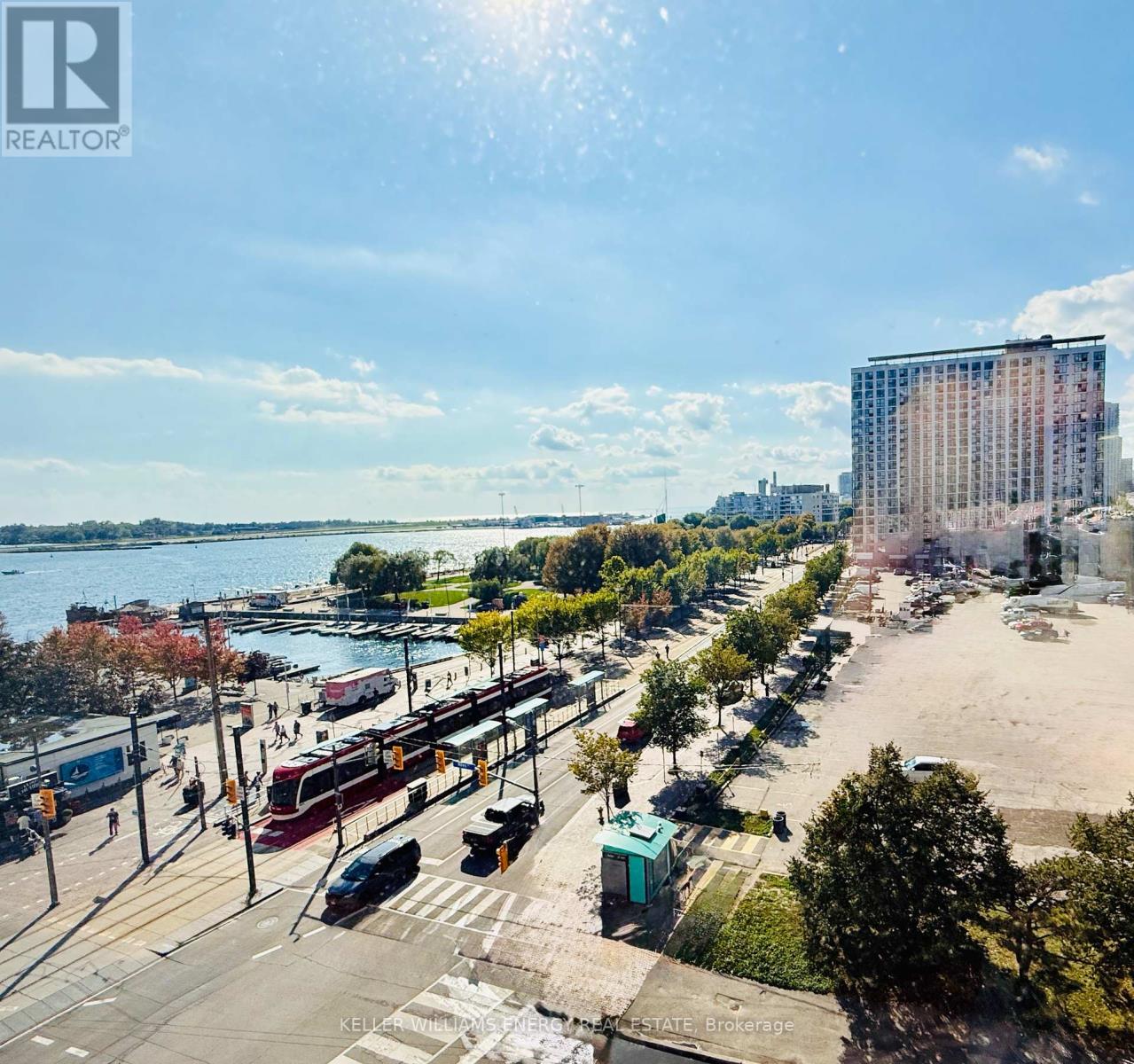 704 - 270 Queens Quay W, Toronto, Ontario M5J 2N4 - Photo 45 - C12428096