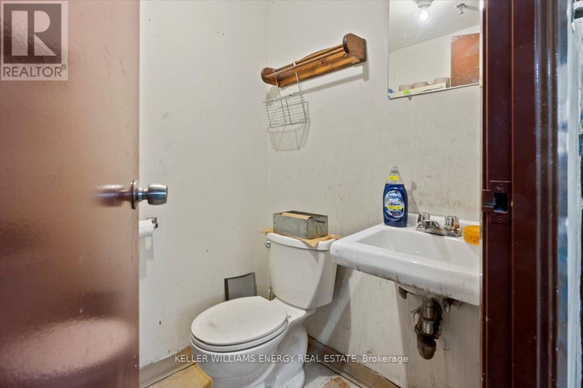 Unit 16 - 1033 Toy Avenue, Pickering, Ontario L1W 3N9 - Photo 16 - E12032777