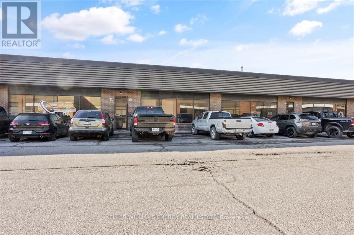 UNIT 16 - 1033 TOY AVENUE, Pickering, Ontario