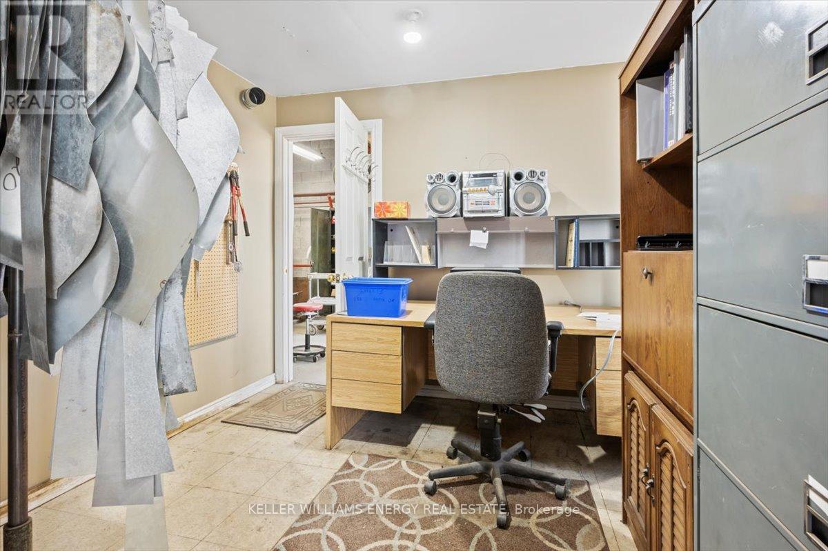 Unit 16 - 1033 Toy Avenue, Pickering, Ontario L1W 3N9 - Photo 6 - E12032777