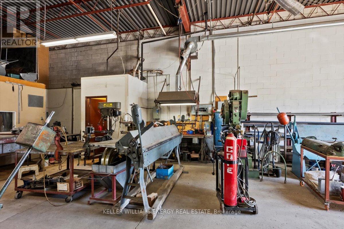 Unit 16 - 1033 Toy Avenue, Pickering, Ontario L1W 3N9 - Photo 14 - E12032777