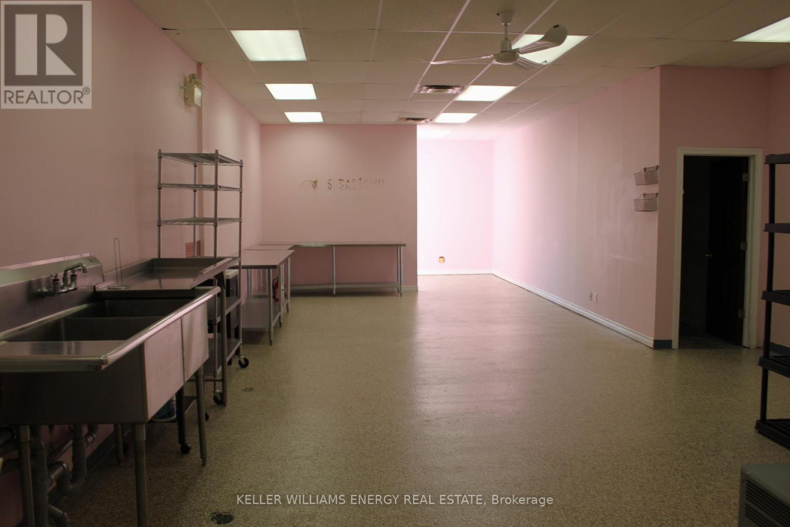 102 - 1143 Wentworth Street W, Oshawa, Ontario  L1J 8P7 - Photo 10 - E12299159