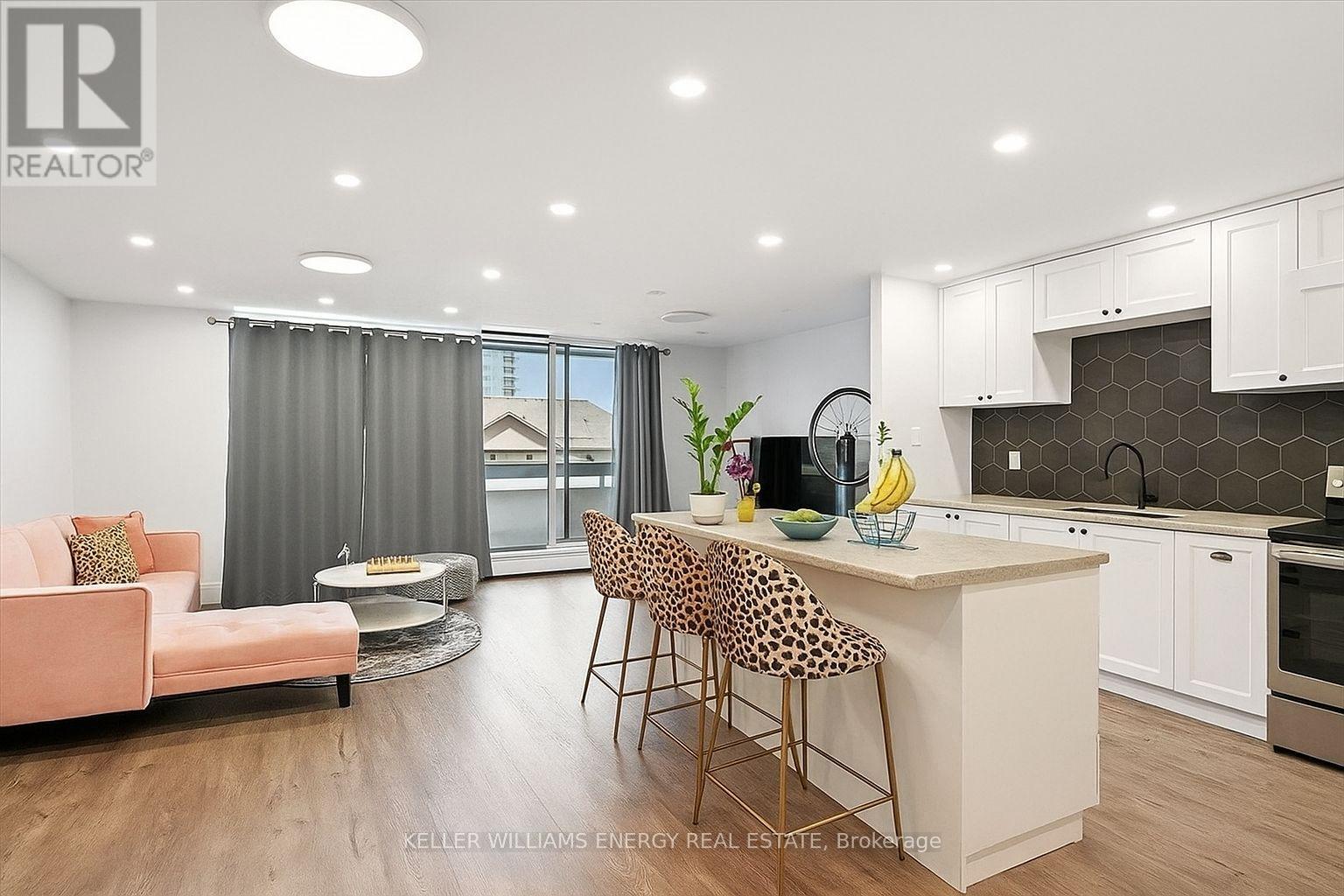 501 - 1210 RADOM STREET, Pickering, Ontario