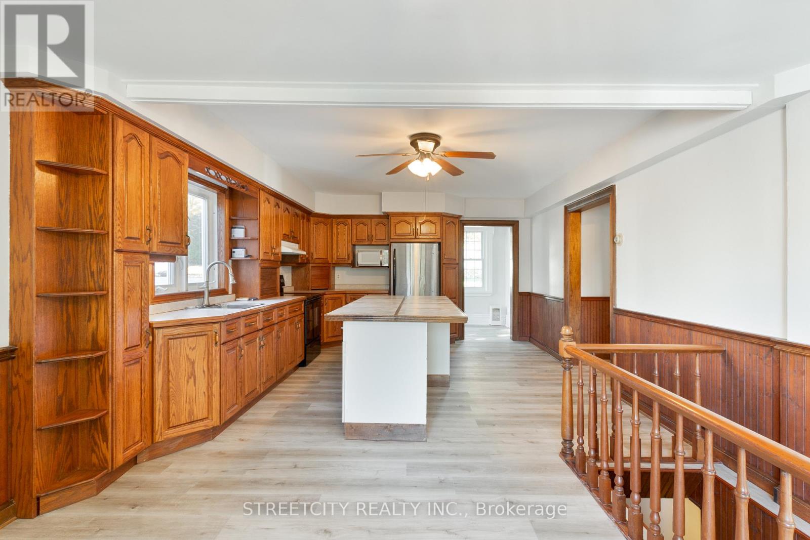 58 Norwich Avenue, Woodstock (Woodstock - South), Ontario  N4S 3V2 - Photo 13 - X12490856