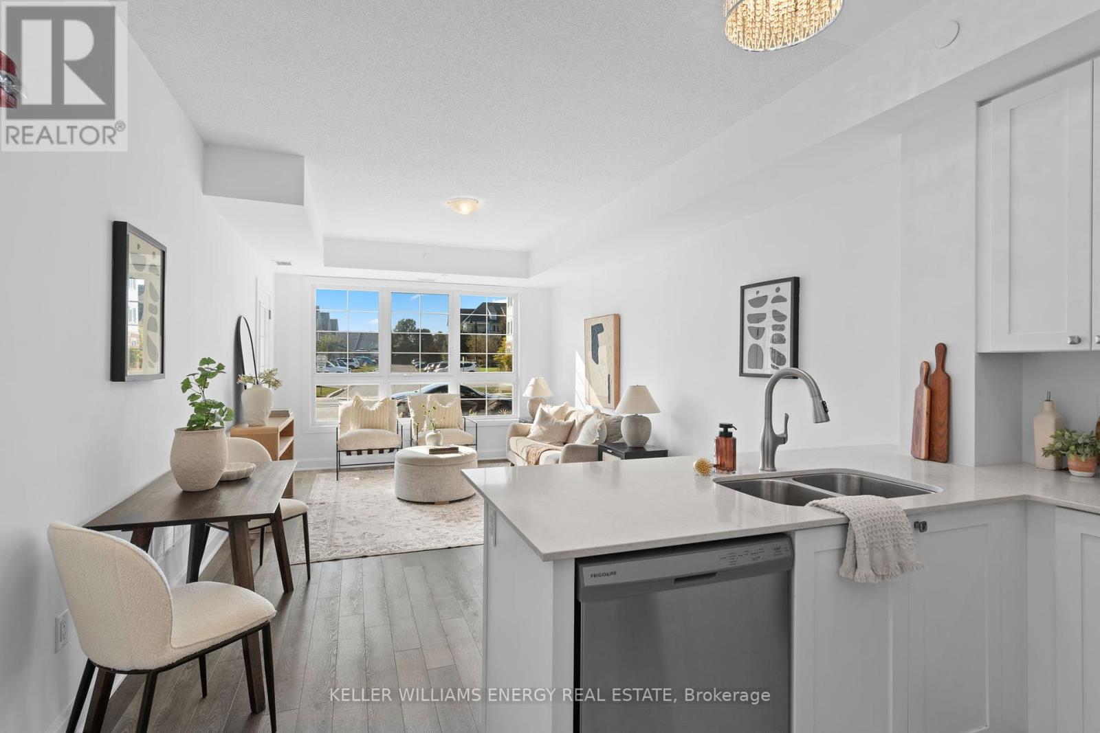 106 - 50 Lakebreeze Drive, Clarington, Ontario  L1B 0V9 - Photo 9 - E12414750